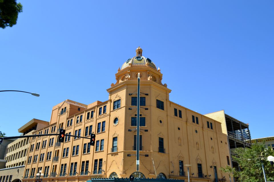San Diego: Gaslamp District Outdoor Escape Game - Exploring the Gaslamp Quarter