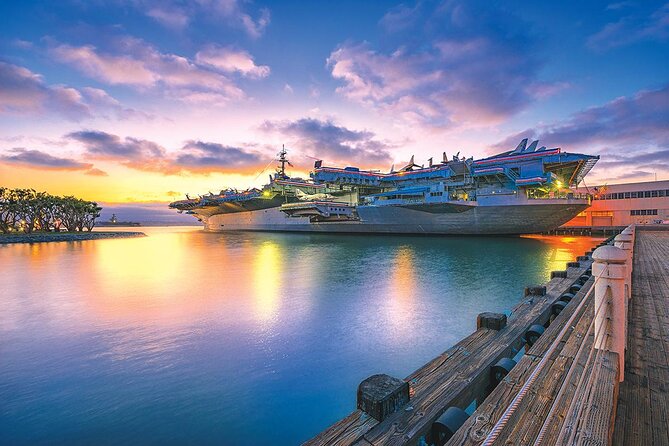 San Diego Harbor Dinner Cruise - Onboard Entertainment and Amenities