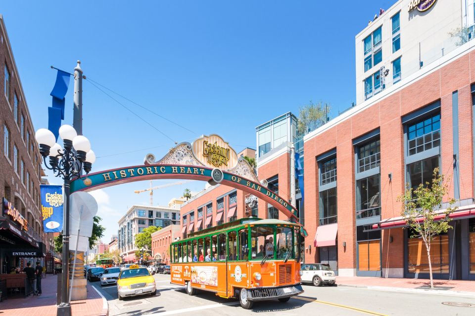 San Diego: Hop-on Hop-off Narrated Trolley Tour - Discovering Coronado