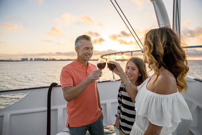 San Diego Sights & Sips: Deluxe Cocktail Sunset Cruise - Inclusions and Amenities