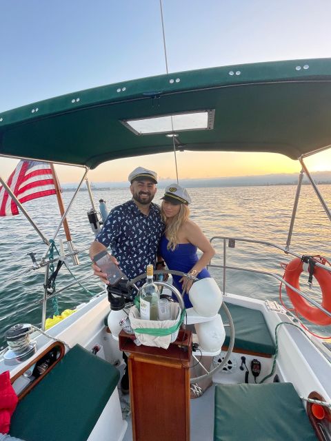 San Diego: Sunset and Day Sailing Excursion With Drinks - Onboard Amenities and Inclusions