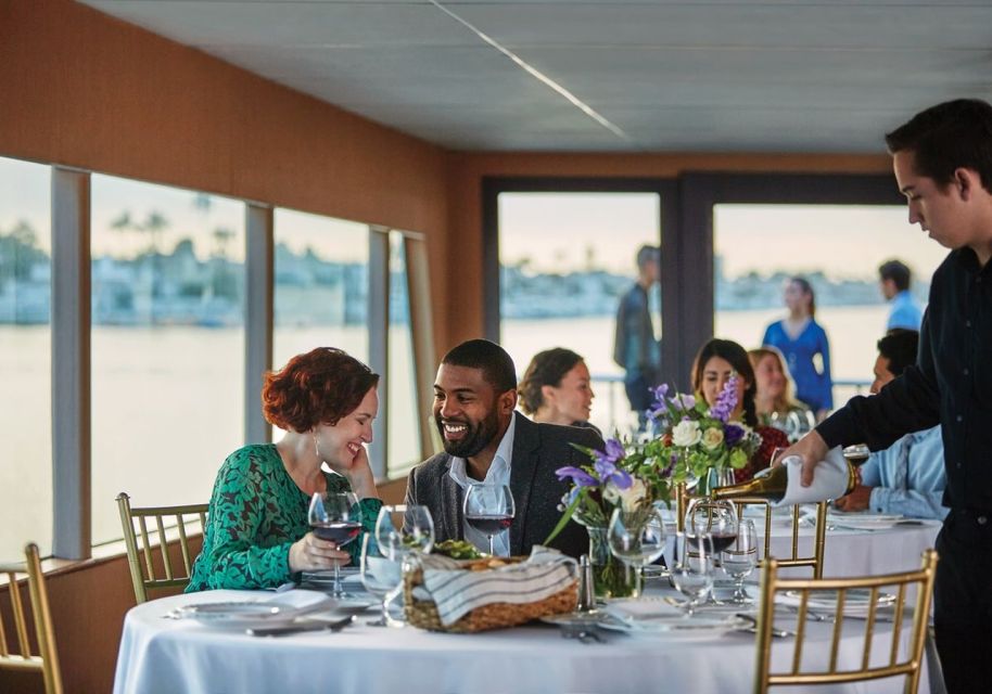 San Diego: Thanksgiving Day Buffet Brunch or Dinner Cruise - Included Beverages and Amenities