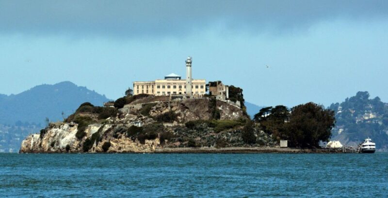 San Francisco: Alcatraz Island & Bike Rental - Why This Tour Stands Out