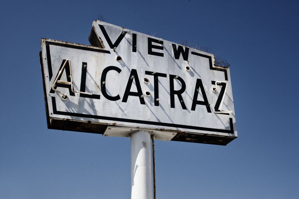 San Francisco: City Tour and Alcatraz Entrance Ticket Combo - Key Points