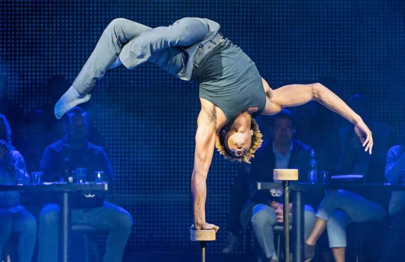 San Francisco: "Dear San Francisco" Immersive Acrobatic Show - The Experience from a Traveler’s Perspective