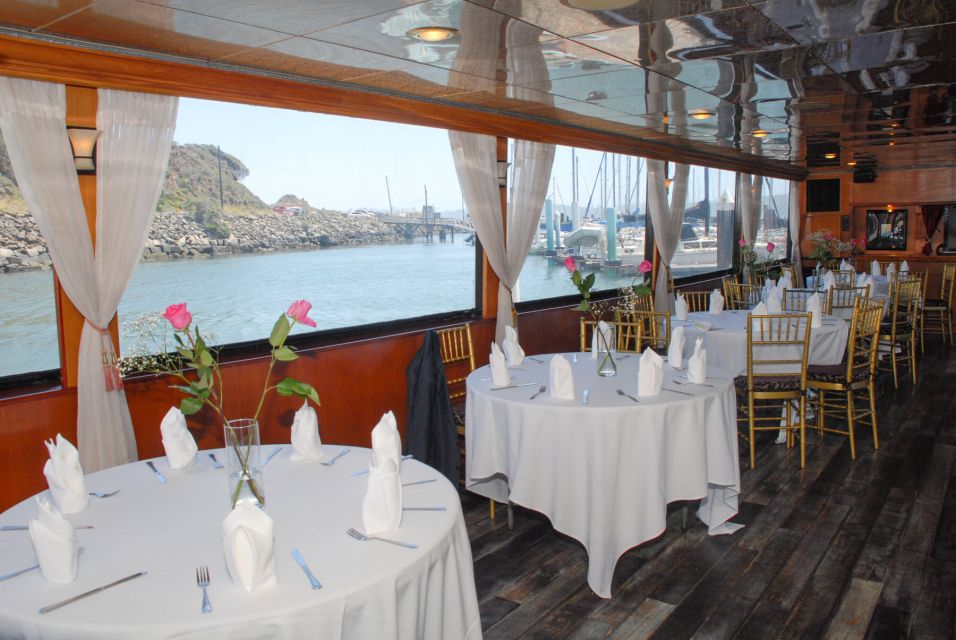 San Francisco: Empress Yacht New Years Eve Party Cruise - Cruise Highlights