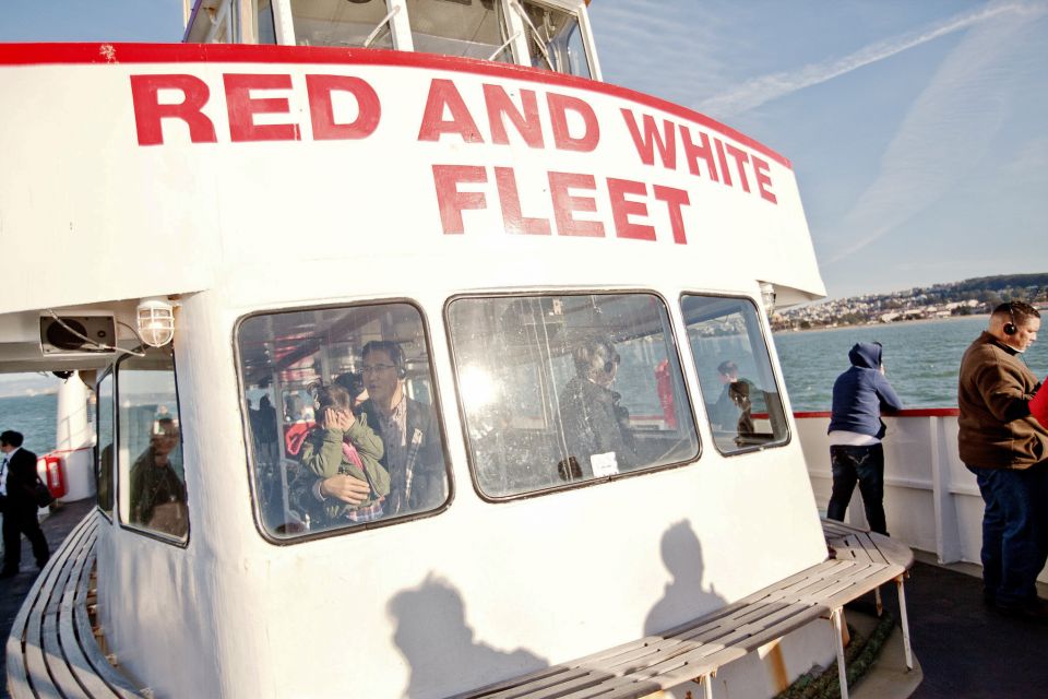 San Francisco: Golden Gate Bay Cruise - About the Golden Gate Bridge