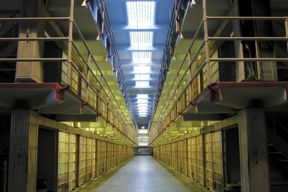 San Francisco: Golden Gate Bike Tour and Alcatraz Ticket - Frequently Asked Questions