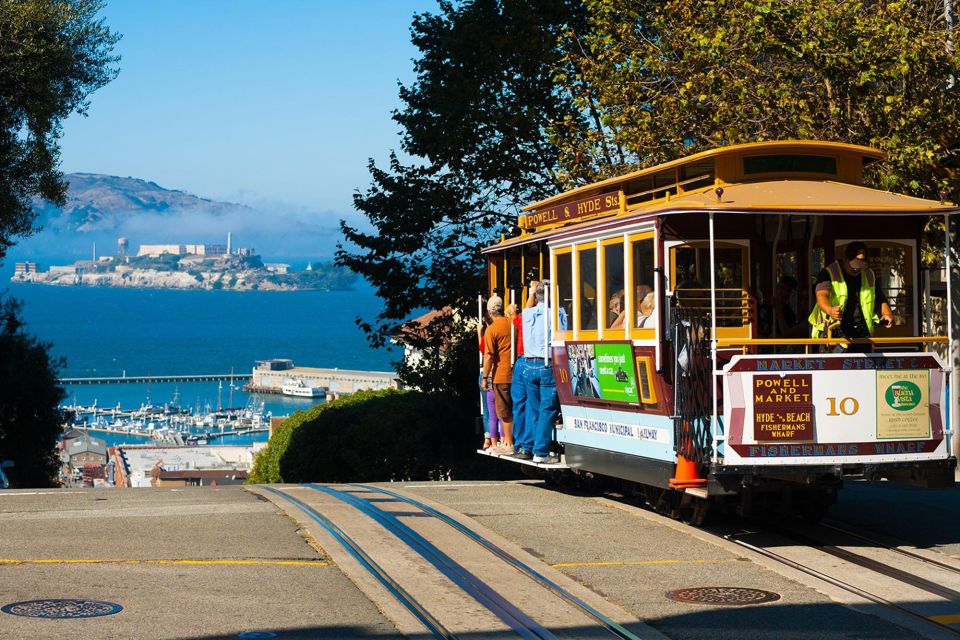 San Francisco: Private Highlights Tour by SUV - Iconic Architectural Marvels