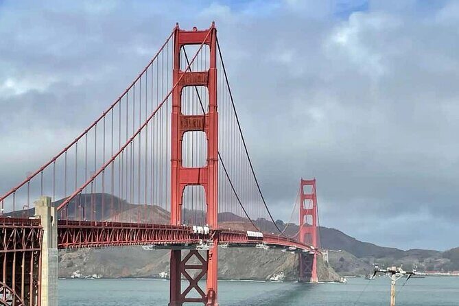 San Francisco Private Walking Tour With Local Guide - Key Points