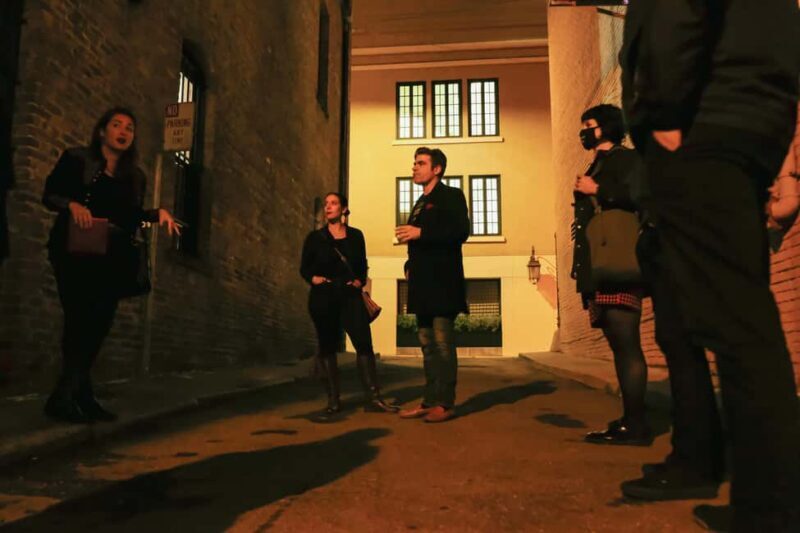 San Francisco: Walk with Spirits Haunted Pub Crawl - Starting Point: Jackson Square