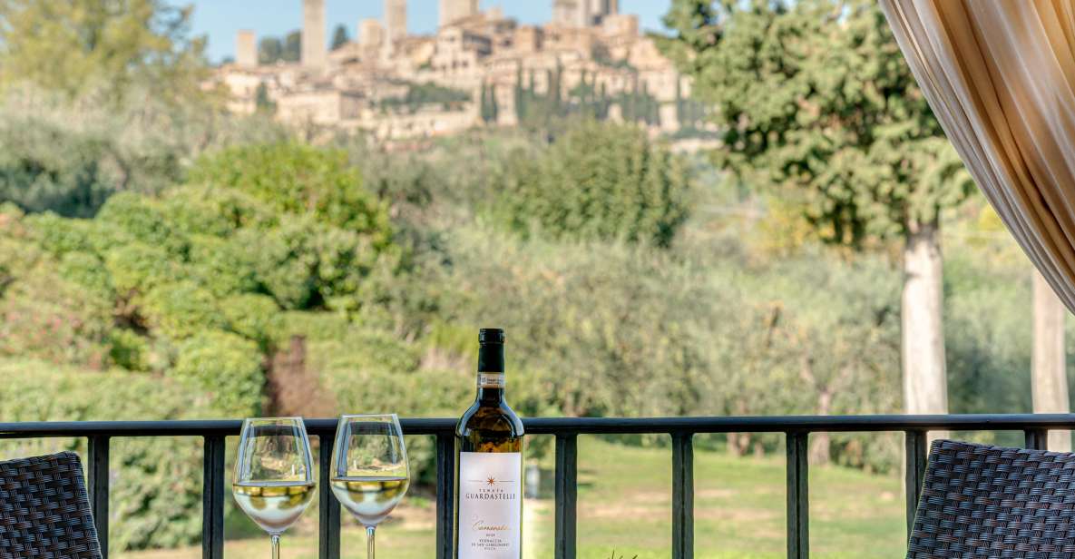 San Gimignano: Mini Wine Tour With Tuscan Aperitif - Key Points