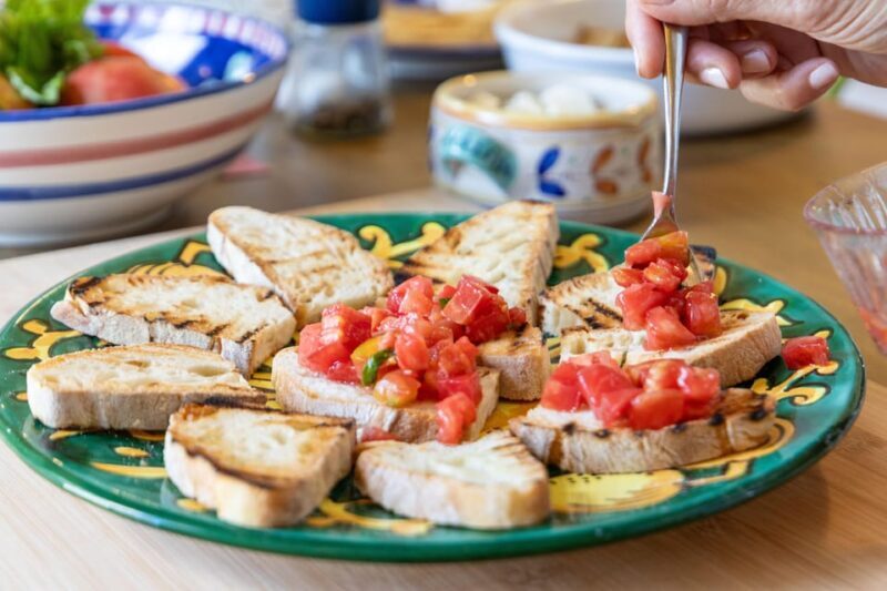 San Gimignano: Tuscan Wine & Bruschetta Tasting for Families - Introduction to the Experience