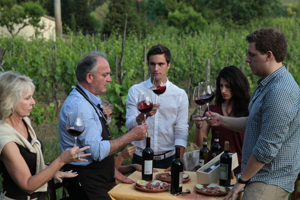 San Gimignano: Vineyard Walk With Wine Tasting in Winery - Recommended Attire