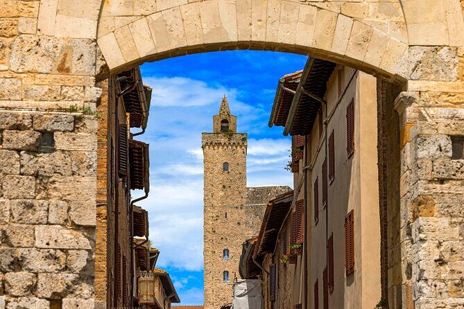 San Gimignano Walking Tour with Audioguide on Your Smartphone - A Deep Dive into the Tour Experience