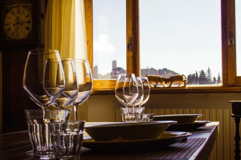 San Gimignano: Wine, Olive oil & Balamic Vinegar Tasting - Exploring the Experience in Detail