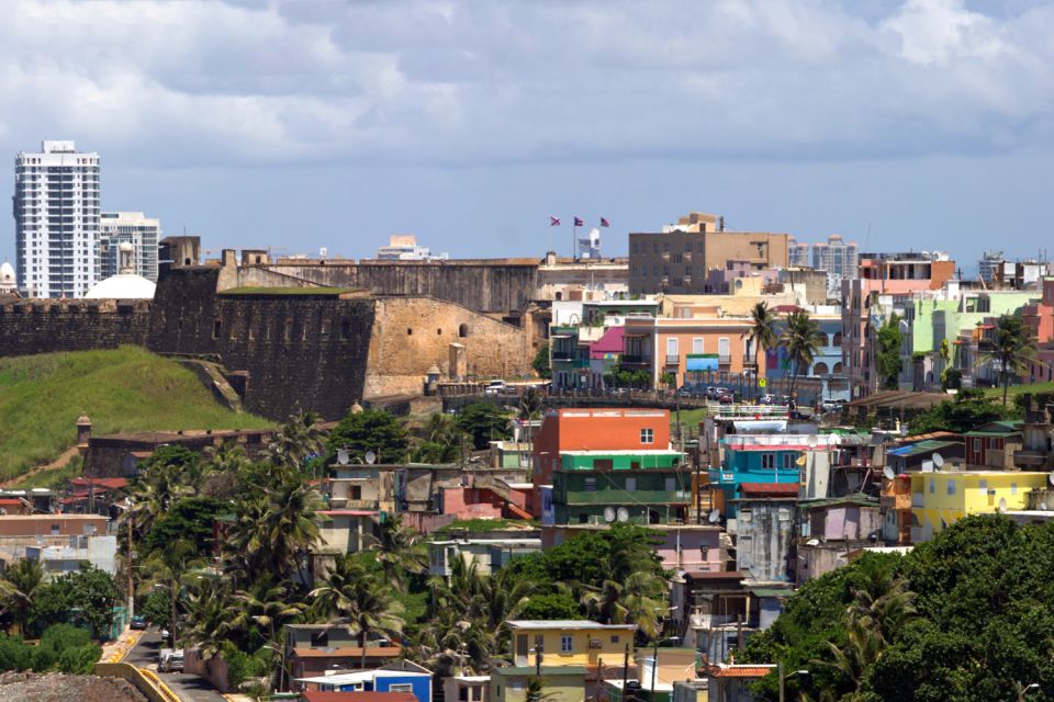 San Juan: App-Based Audio Guide - Downloading the App