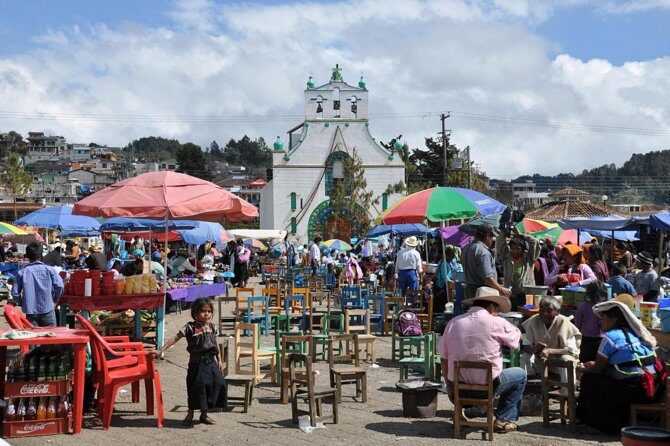 San Juan Chamula and Zinacatan from San Cristobal English Guide - Exploring Indigenous Communities Near San Cristóbal: A Practical Review of the San Juan Chamula and Zinacantan Tour