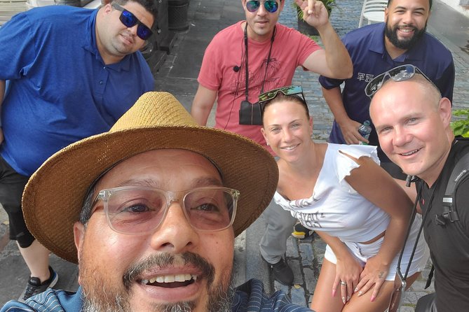 San Juan Sightseeing Private Tour - Key Points