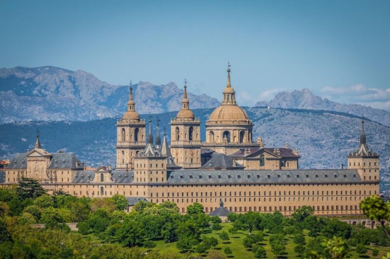 San Lorenzo De El Escorial Monastery: Private Tour - Highlights
