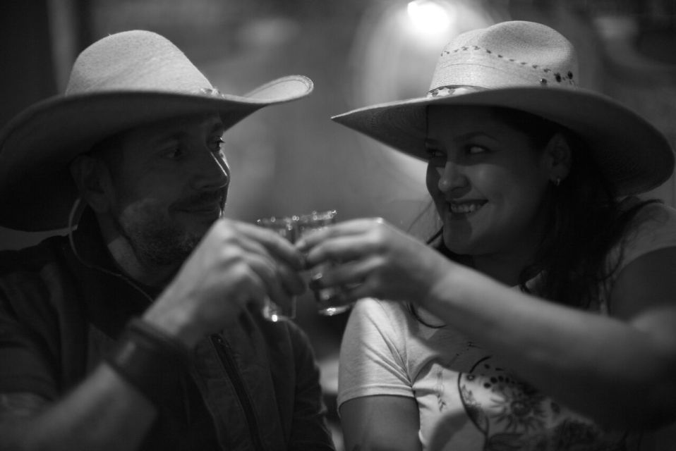 San Miguel De Allende: Horseback Riding Cantinas Tour - Visiting the Cantinas