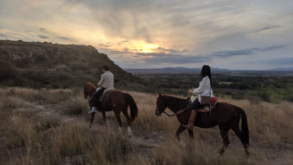 San Miguel: Romantic Horseback Riding at Sunset - Transfer and Transportation