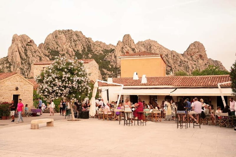 San Pantaleo: Walking Tour with Aperitif - Overview of the San Pantaleo Walking Tour