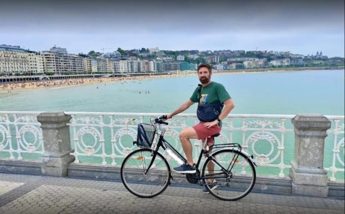 San Sebastian: Bike Tour With FREE Snack & Drink! - Refueling and Recommendations