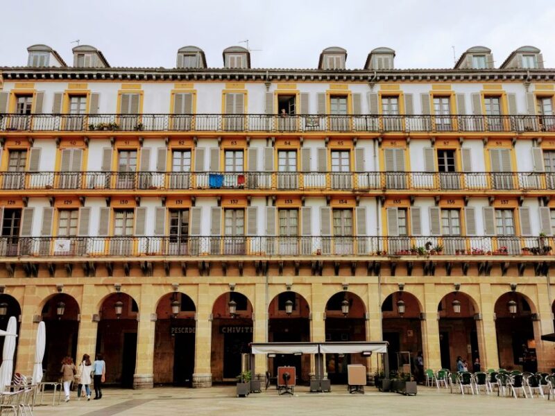 San Sebastián: City Tour With Pintxos and Wine - Key Points