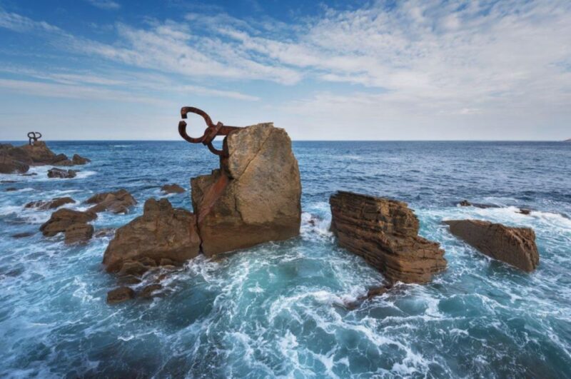 San Sebastián: Discover the City - Audio Walking Guide - Highlights of the Tour