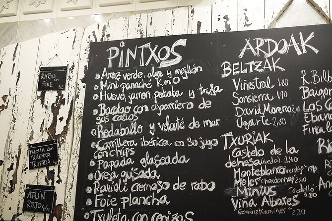 San Sebastian Evening Pintxo Tour With Wine - Group Size and Duration