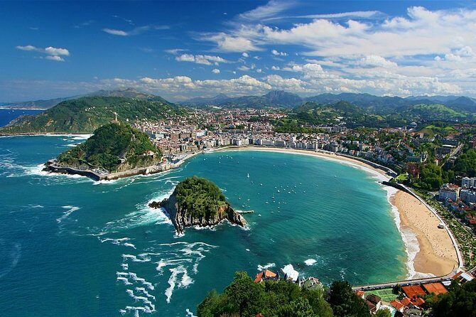 San Sebastián Private Transfer from the city centre to San Sebastián Airport - Key Points