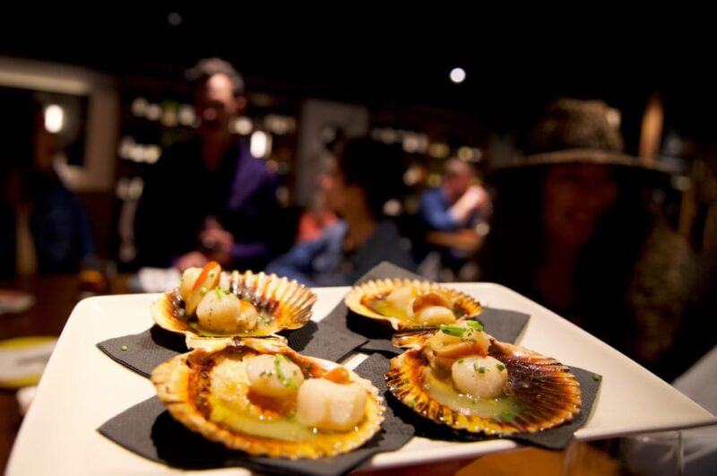 San Sebastián Walking Dinner Tour With Basque Bites - Key Points