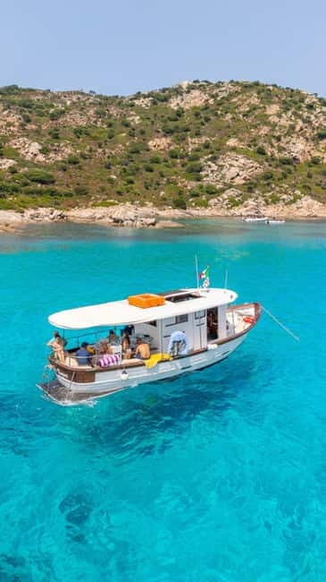 San Teodoro: Fishing trip and lunch with fresh catch and diving among the islands - The Itinerary in Detail