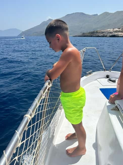 San Vito lo Capo:Boat tour Zingaro & Scopello. 12 people max - FAQ