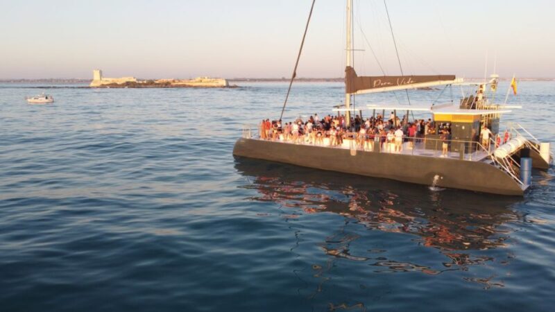 Sancti Petri: Sunset Catamaran Cruise - Who Should Consider This Experience?