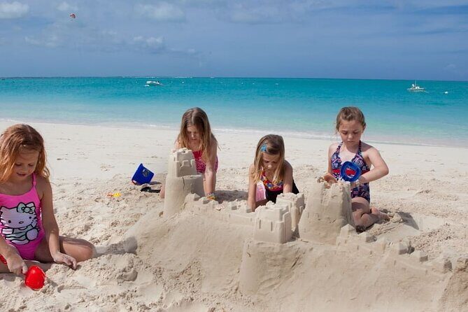 Sand Castle and Scavenger Hunt with Pirate Museum Fort Visits - Who Will Appreciate This Tour?