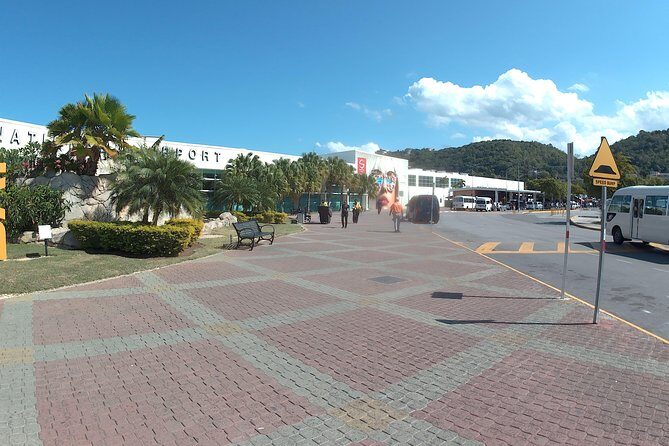 Sangster International Airport Transfer to Hotels (MBJ) Montegobay Jamaica - The Sum Up: Who Is This Transfer Service Best For?