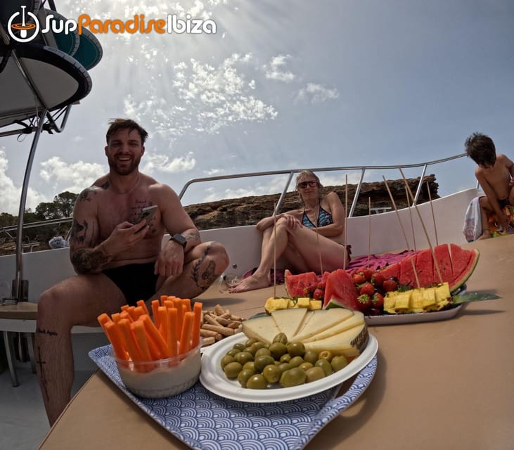 SANT ANTONI: ALL INCLUDED PADDLE SURF&SNORKEL TOUR BOAT - Meeting Point and Important Information