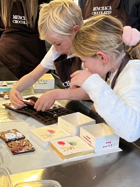 Santa Barbara: Chocolate Bar and Art Box Making Workshop - Wooden Box Painting and Decoration