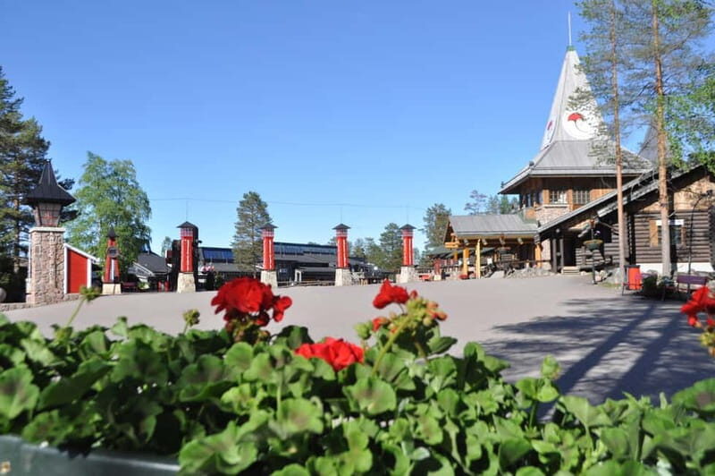 Santa Claus village and Arktikum museum tour in Lapland - Key Points