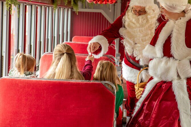 Santa Express Train First Class Granite State Railway - Key Points