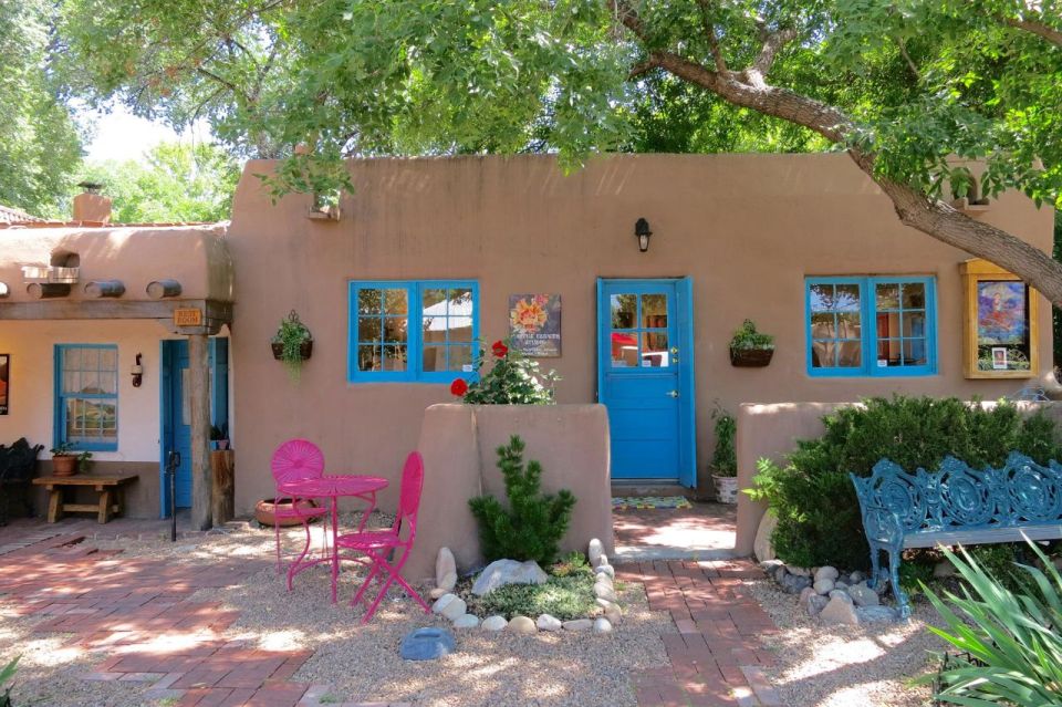 Santa Fe: Canyon Road Arts District Walking Tour - Tour Pricing and Reservation