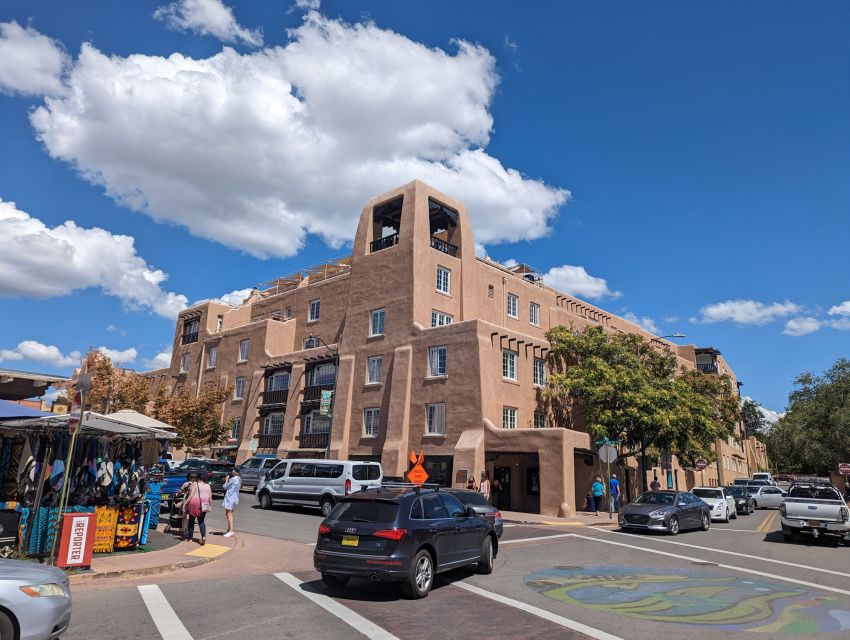 Santa Fe Scavenger Hunt Walking Tour and Game - Highlights