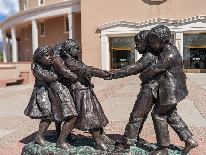 Santa Fe Scavenger Hunt Walking Tour and Game - Discover the Historic Plaza