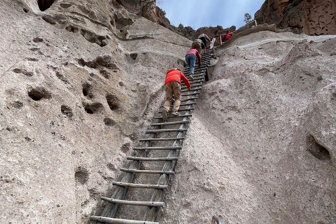 Santa Fe to Bandalier and Puye Cliff's in Luxury Day Trip - Key Points