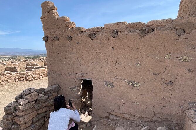 Santa Fe to Bandalier and Puye Cliff's in Luxury Day Trip - Itinerary Breakdown