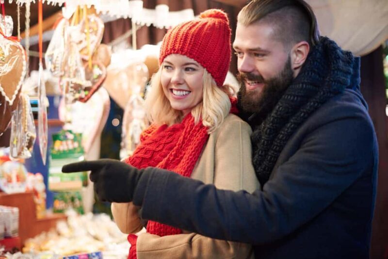 Santa Fes Private Enchanted Christmas Stroll - A Detailed Look at the Enchanted Christmas Stroll