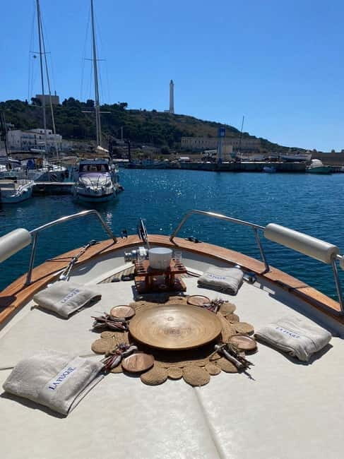 Santa Maria di Leuca : Tour in barca ,grotte e snorkeling - An Overview of the Experience