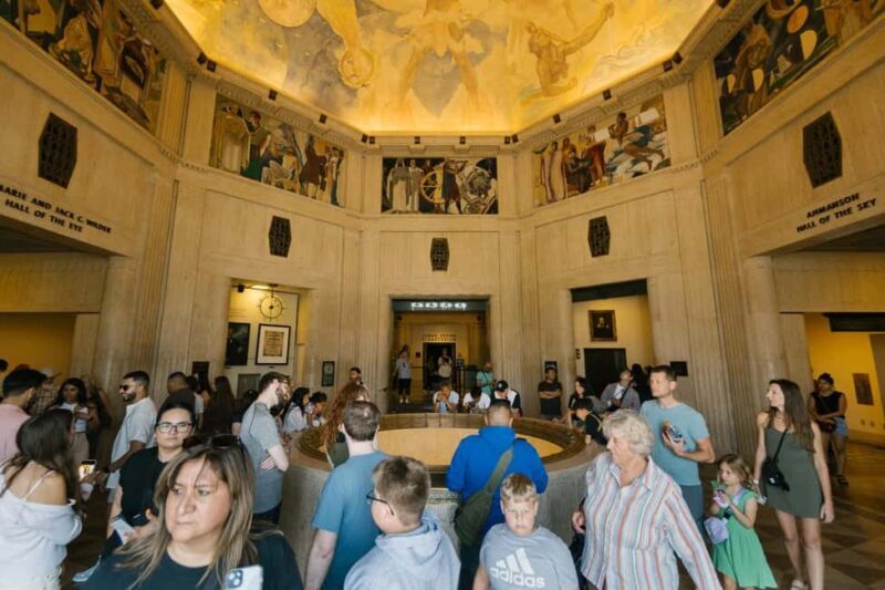 Santa Monica: Best of LA Tour with 3 Iconic Stops - FAQ